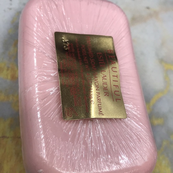 Estée Lauder Beautiful Perfumed Soap 4.0 oz - Picture 3 of 3